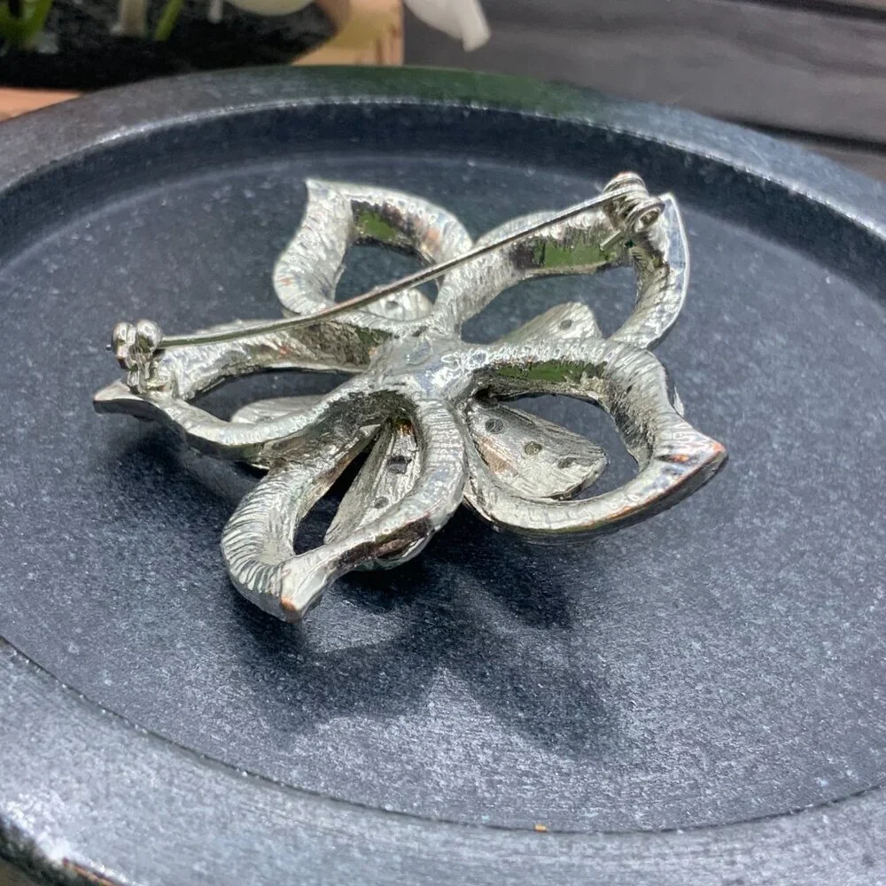 Flower Bouquet Vintage Marcasite Rhinestone Brooch Pin